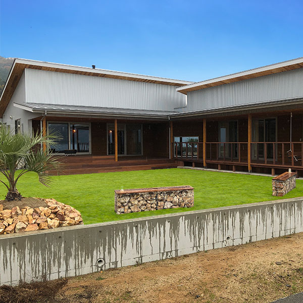 愛媛のエクステリア&ガーデン専門店　家庭 -イエニワ-