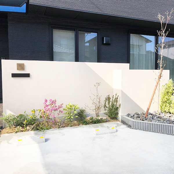 愛媛のエクステリア&ガーデン専門店　家庭 -イエニワ-